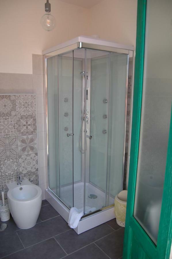 מרינה די קמרוטה B&B Casa Valentone מראה חיצוני תמונה